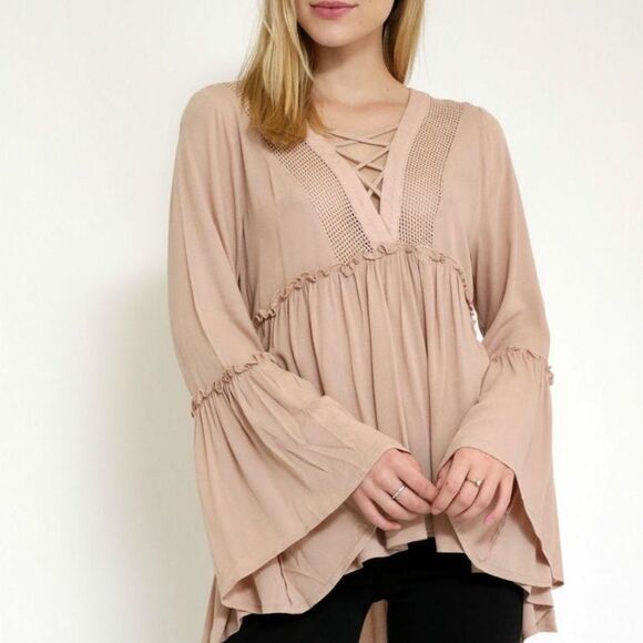 FOREVER 21 Nude Pink Bell Sleeve V-neck Mesh Detail Flowy Ruffle Boho Blouse - Picture 2 of 11